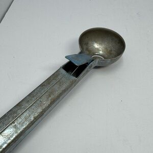 1950s Vintage Aluminum Ice Cream Scoop Pat. 2756698 Thumb Lever Release 7” D2